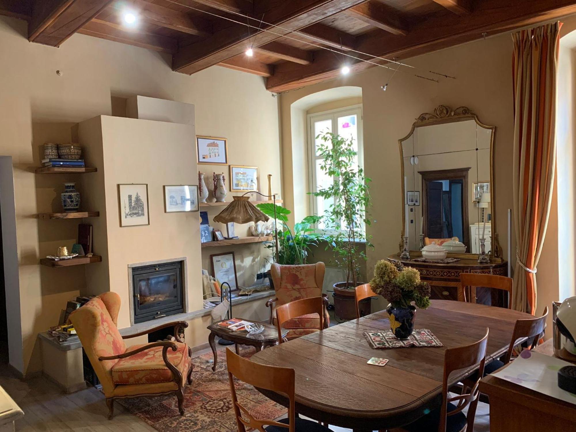 Domus Aurea Bed & Breakfast Saluzzo Exterior photo